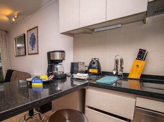 Depto Costado Clinica Condes Apartamento Santiago